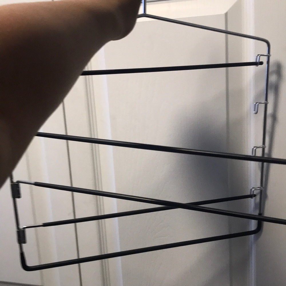 Heavy Duty 5 Tiered Hanger | Levels | Silver | Black